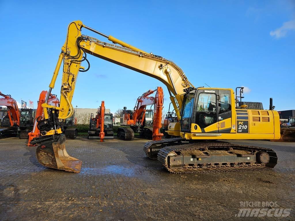 Komatsu PC210LC-11 Escavatori cingolati