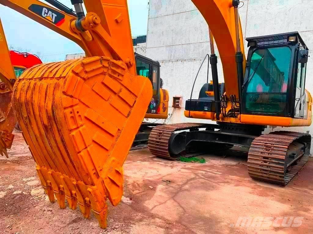 Carter 323 D2L Escavatori cingolati