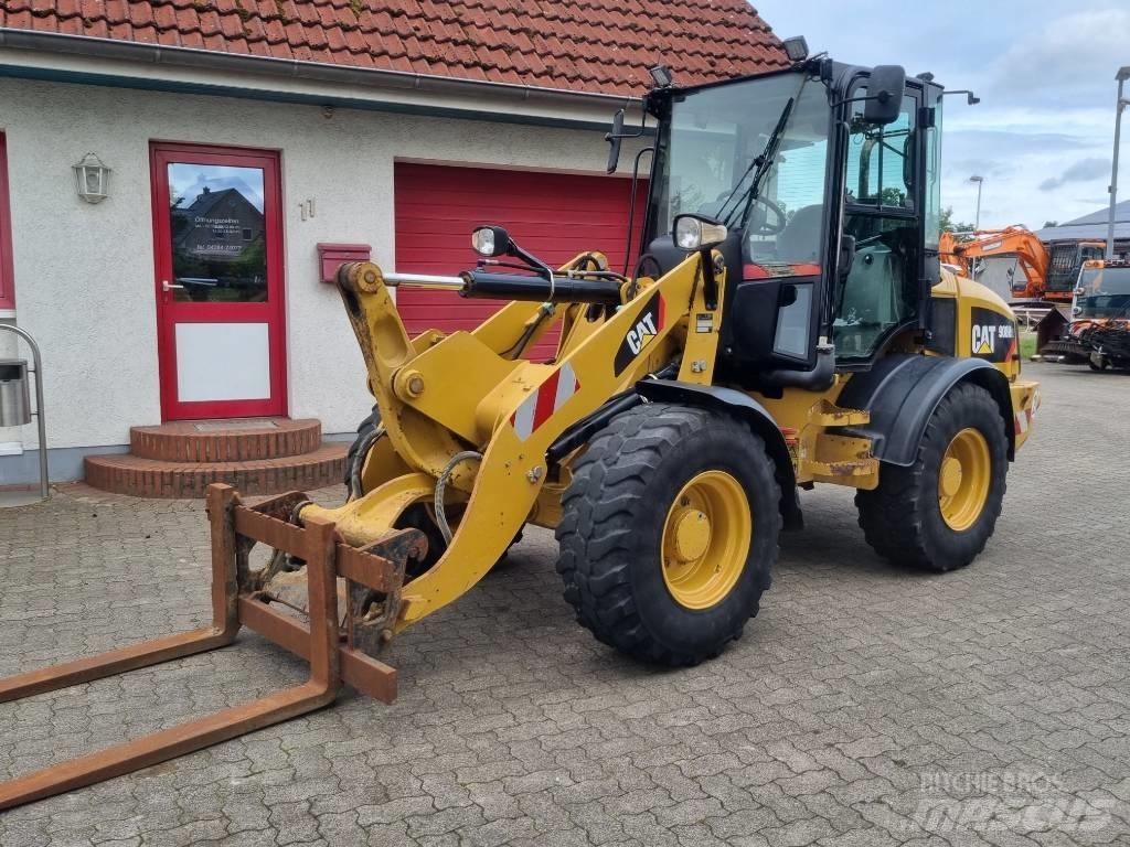 CAT 908 H 2 Pale gommate