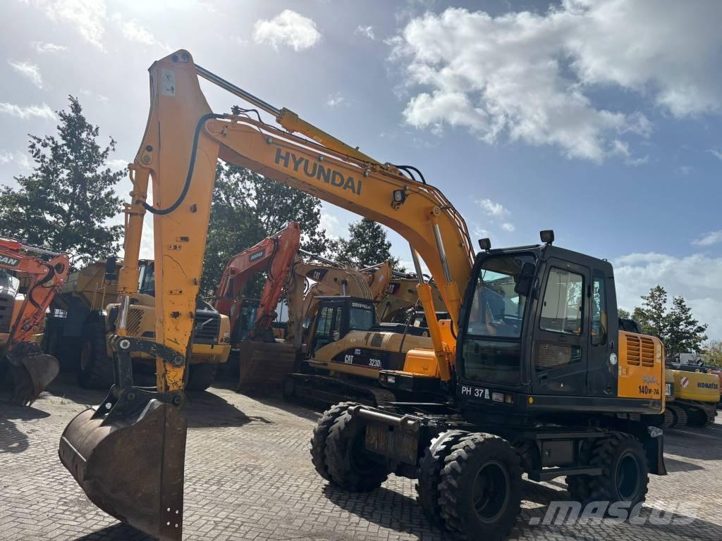 Hyundai 140W-7A Escavatori gommati