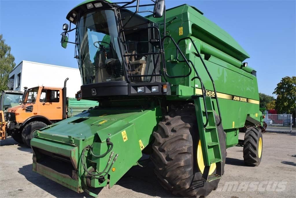 John Deere 2064 Mietitrebbiatrici