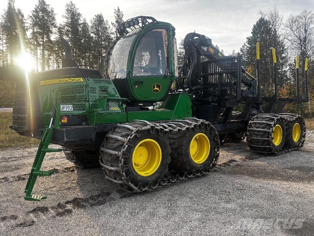John Deere 1510G Forwarder