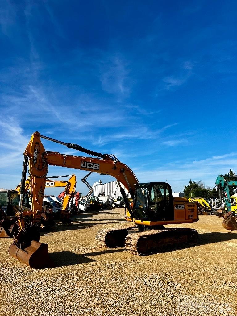JCB JS 220 N LC Escavatori cingolati