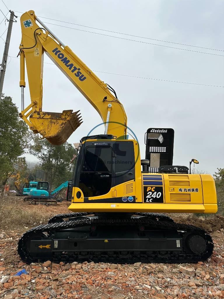 Komatsu PC 240-8 Escavatori cingolati