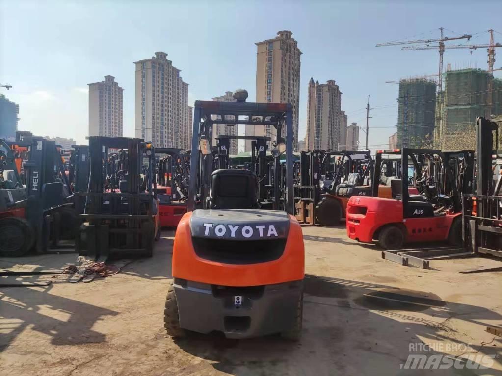 Toyota 8fd30 Carrelli elevatori diesel