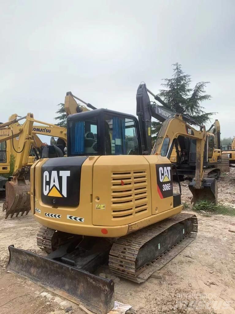 CAT 306E2 Escavatori cingolati