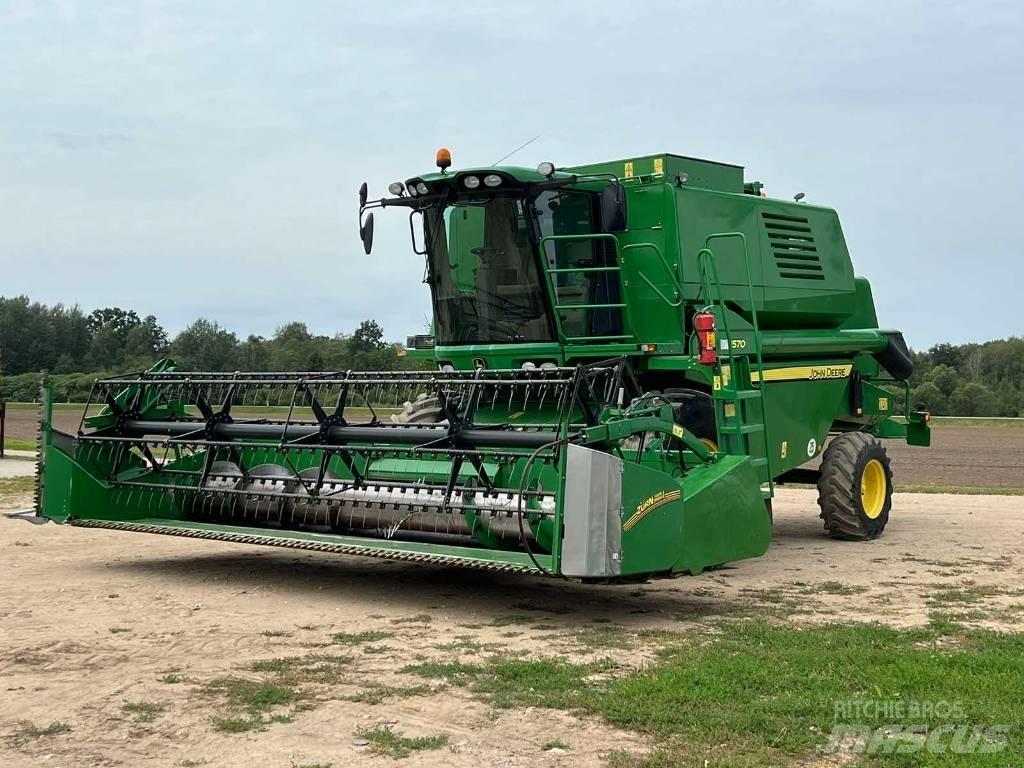 John Deere 1570 Mietitrebbiatrici