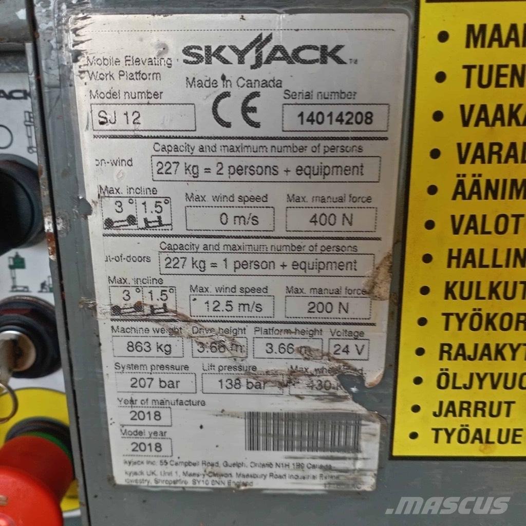 SkyJack SJ 12 Sollevatori verticali
