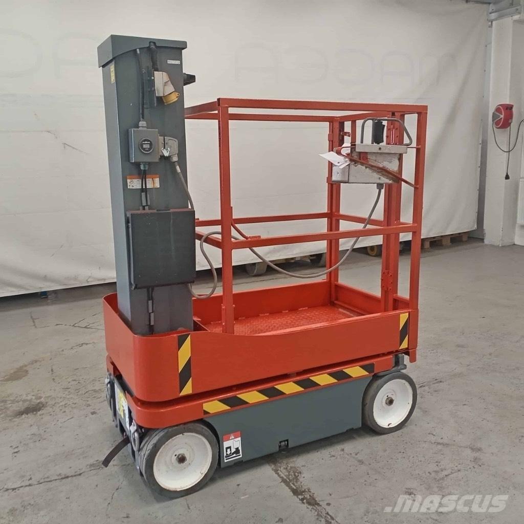 SkyJack SJ 12 Sollevatori verticali