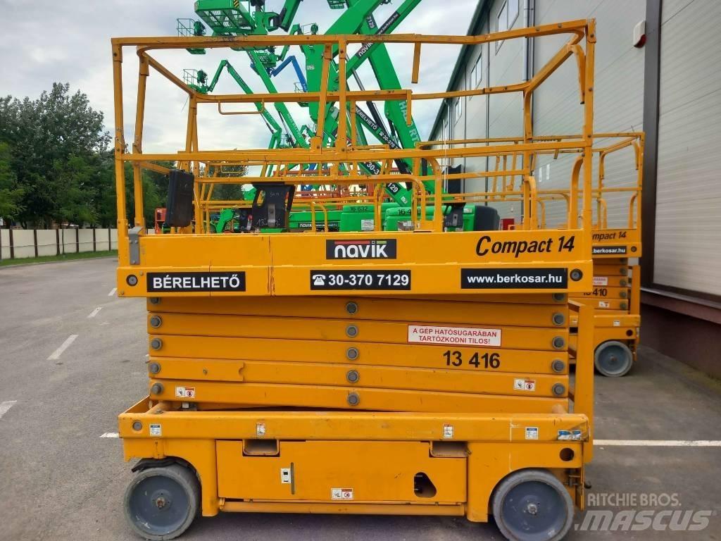 Haulotte Compact 14 Piattaforme a pantografo