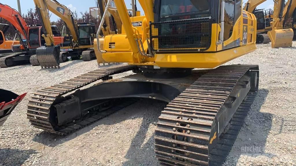 Komatsu PC240 Escavatori cingolati