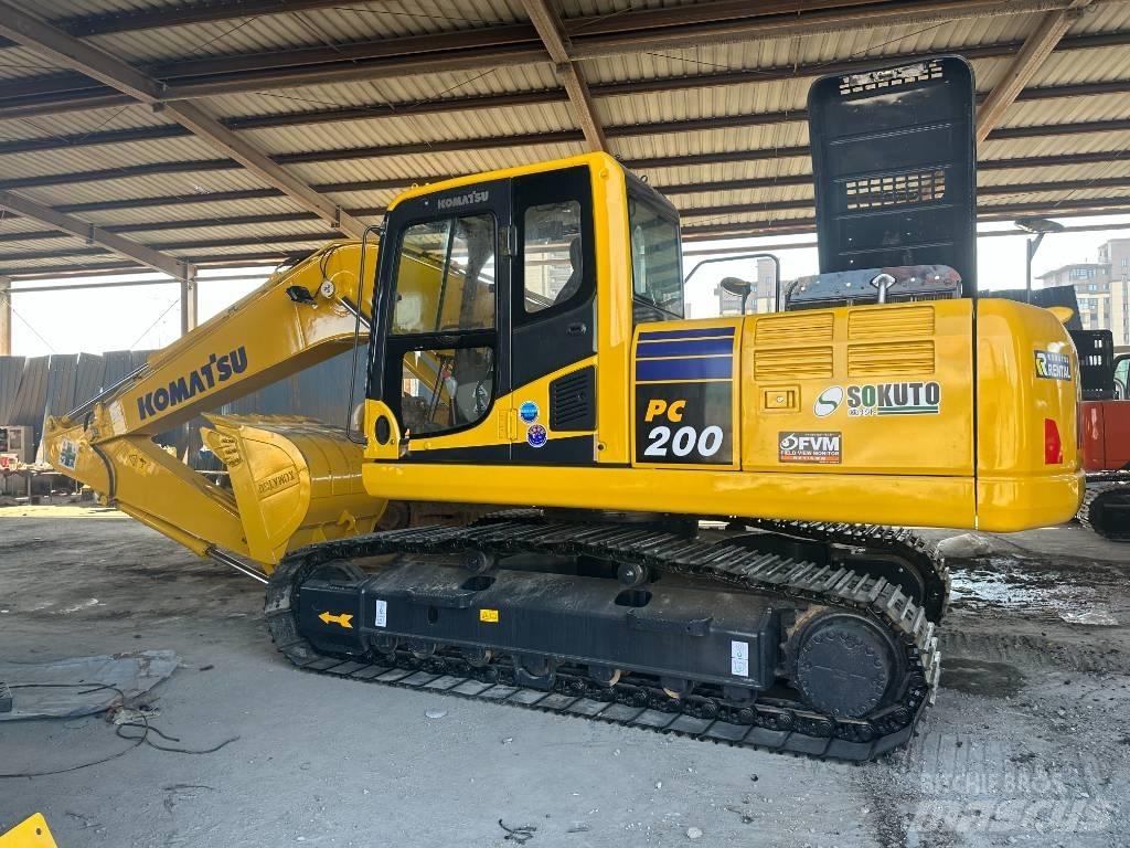 Komatsu PC 200-8 Escavatori medi 7t - 12t