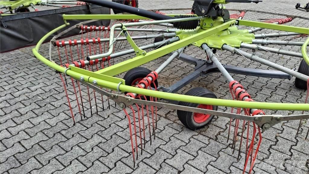 CLAAS Liner 2900 Andanatori