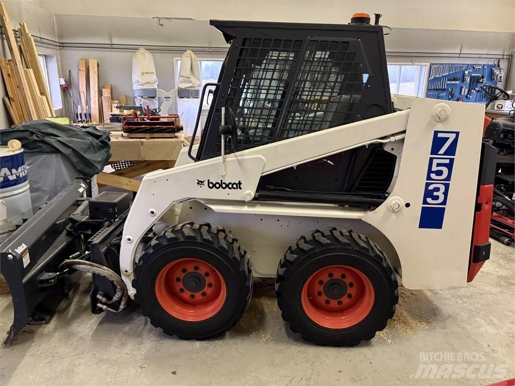 Bobcat 753 Mini pale