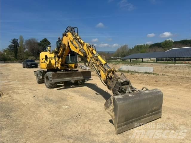 Komatsu PW98 MR-10 Escavatori gommati