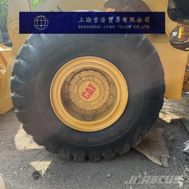 CAT 966 H Pale gommate