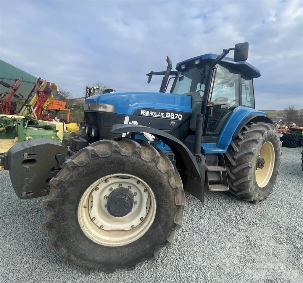New Holland 8670 Trattori