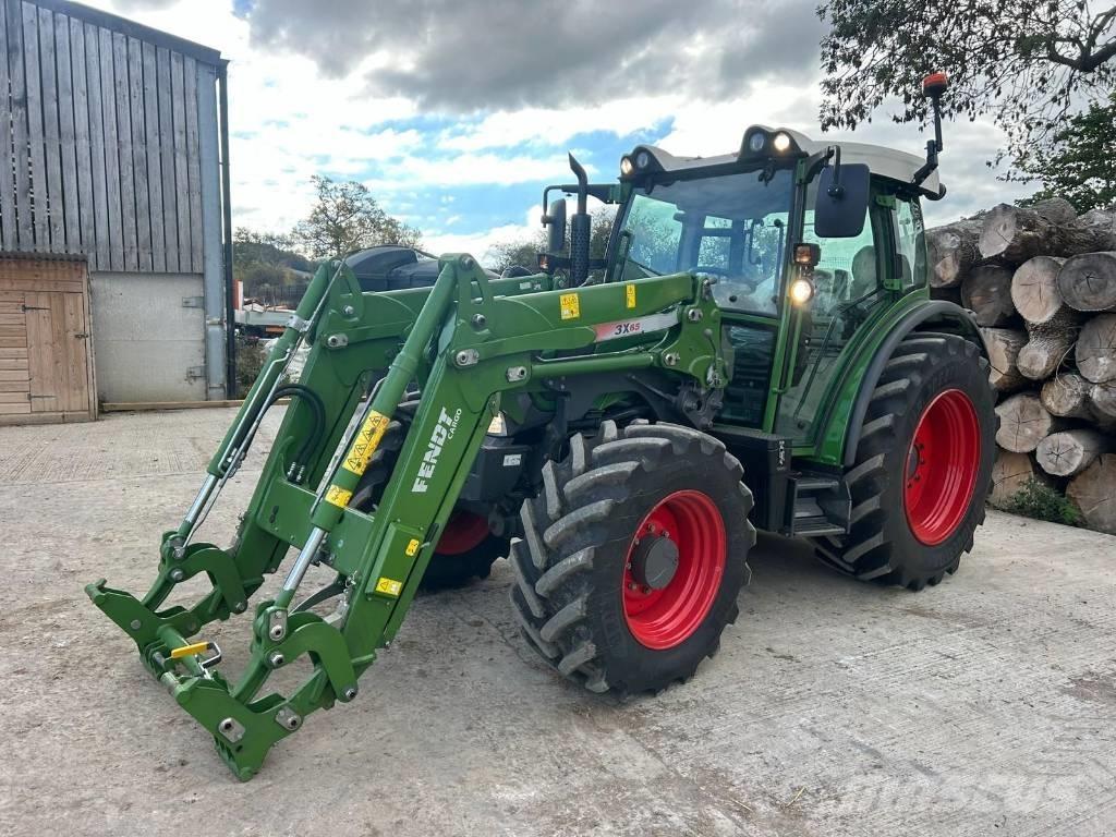 Fendt 211 Vario Trattori