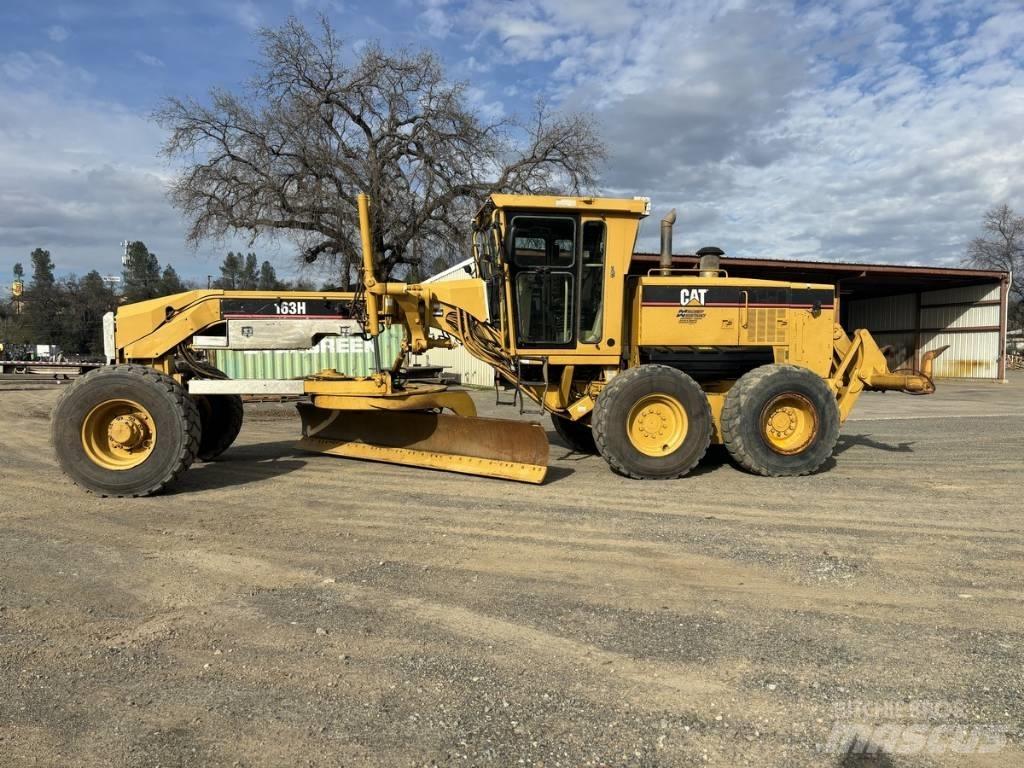 CAT 163H Motorgraders
