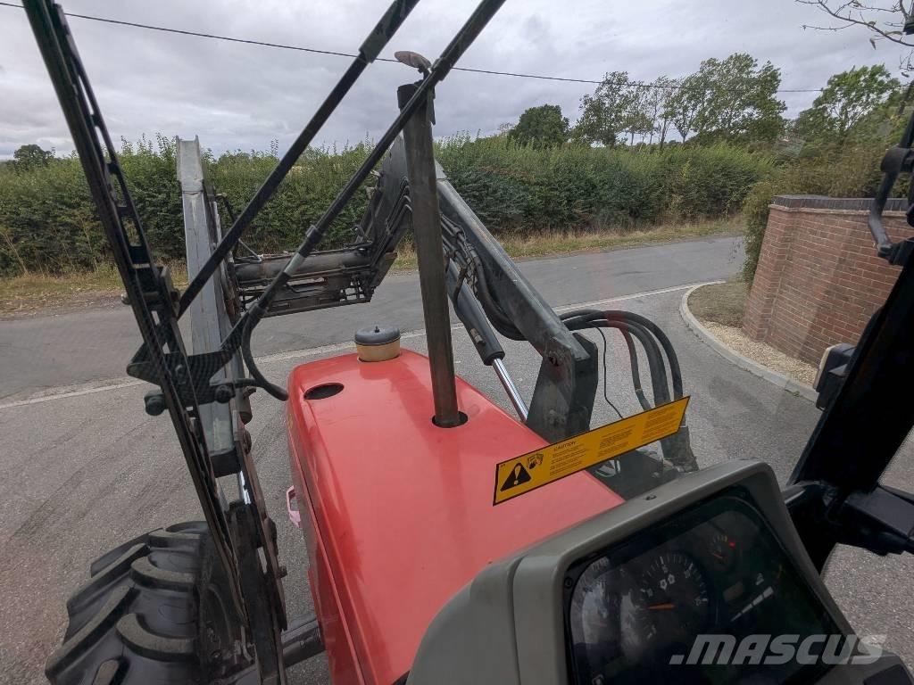 Massey Ferguson 6150 Trattori