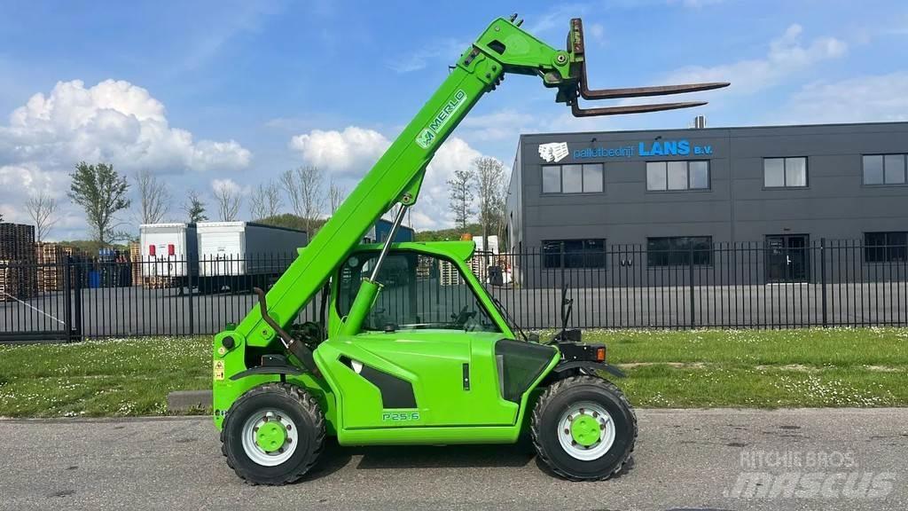 Merlo P25.6 Sollevatori telescopici per agricoltura