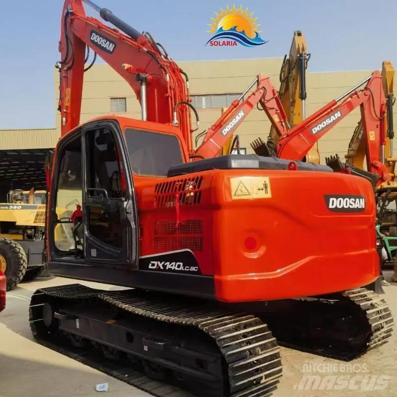 Doosan DX140LC-7 Escavatori cingolati