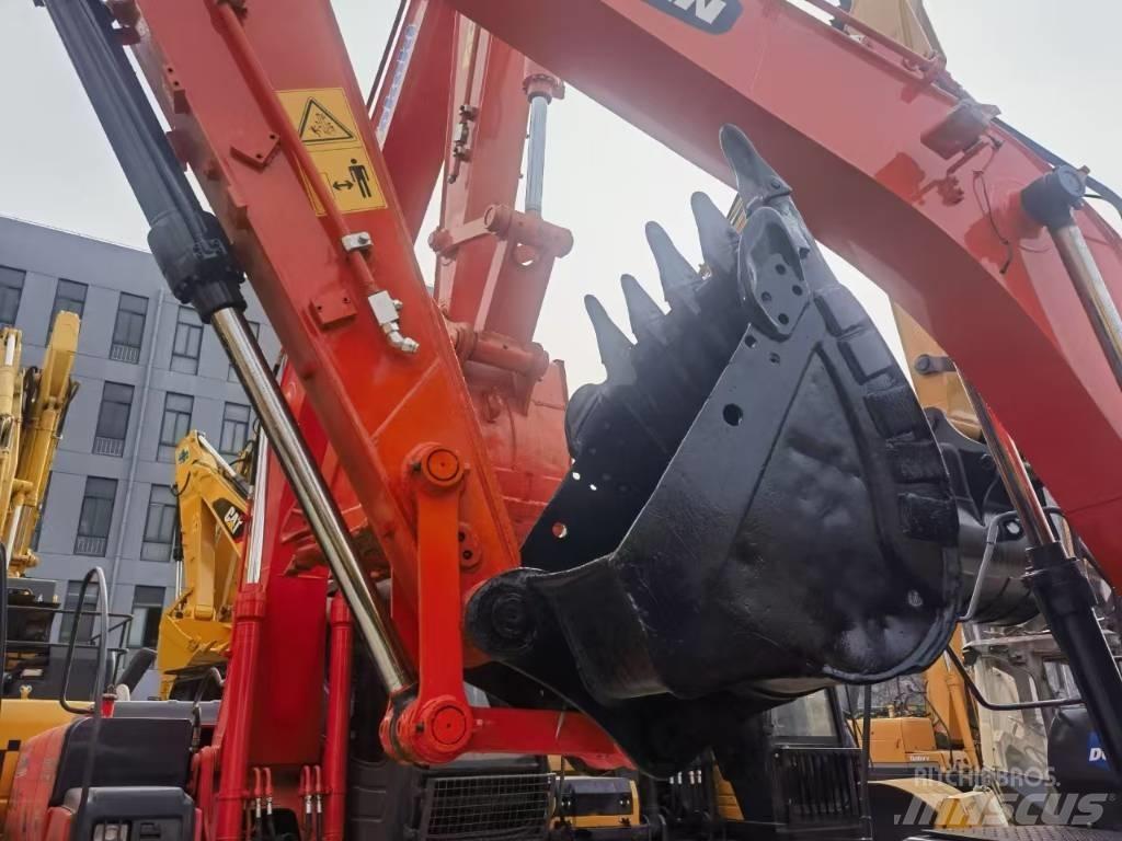 Doosan DX140LC-7 Escavatori cingolati