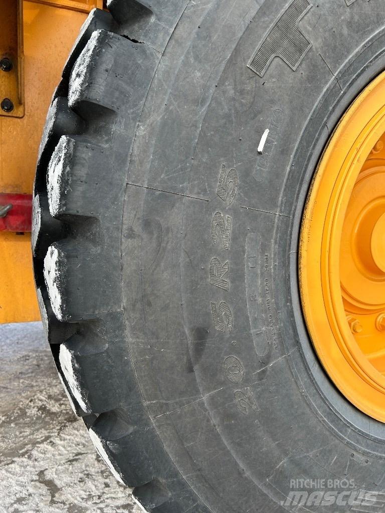 Hyundai HL 940 Pale gommate