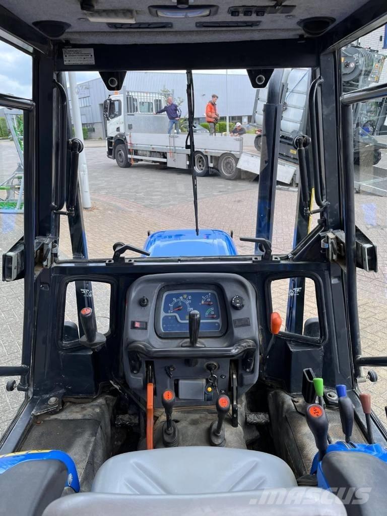 New Holland TK 4030f Trattori