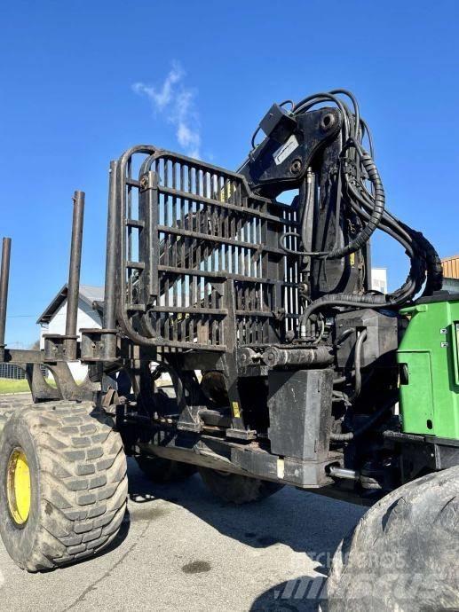 John Deere 1910 E Forwarder