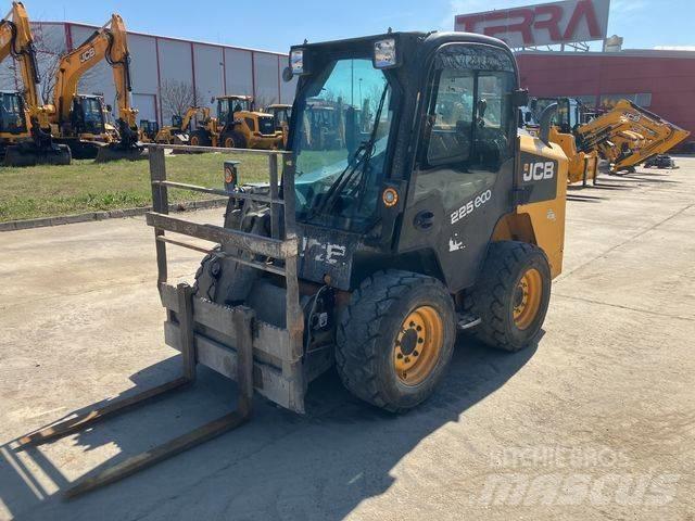 JCB 225 Mini Pale Gommate