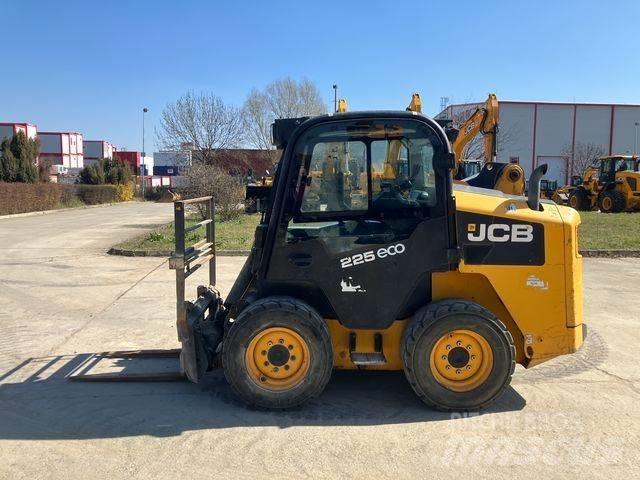 JCB 225 Mini Pale Gommate