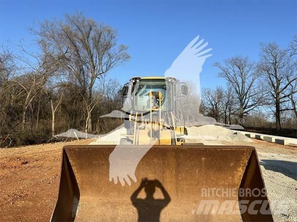 CAT 924K Pale gommate