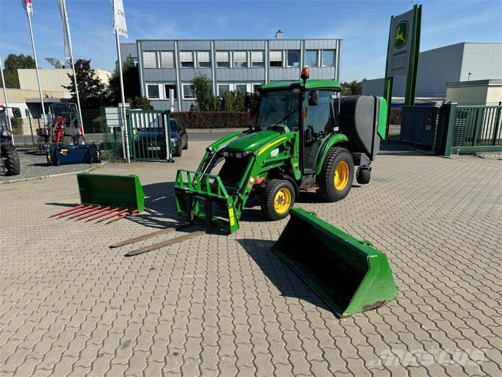 John Deere 3720 Trattori compatti