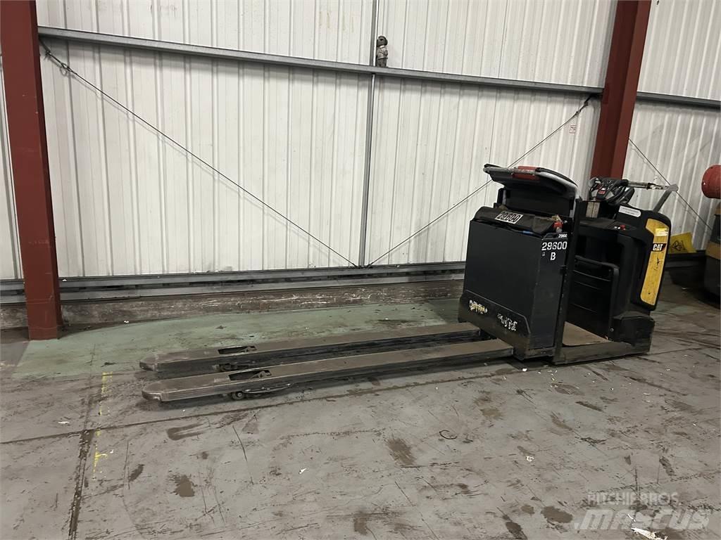 CAT NO2ONE Transpallet manuale