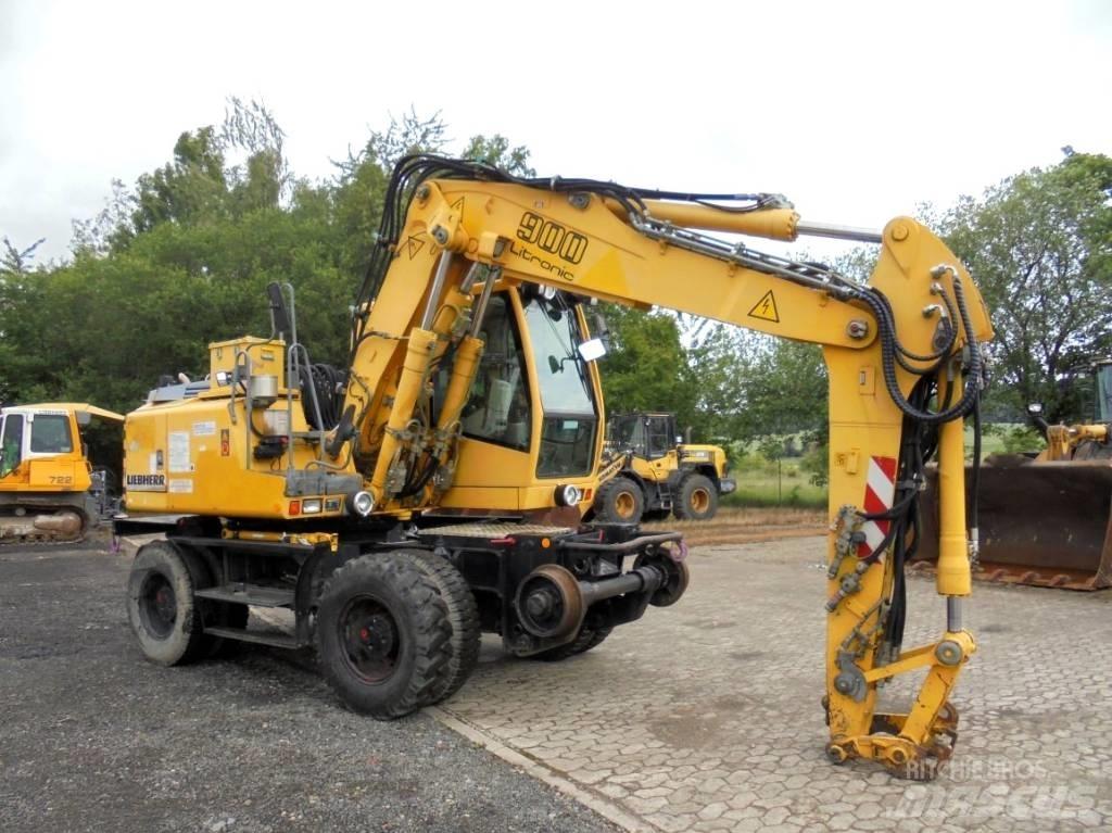 Liebherr A 900 C ZW Escavatori gommati