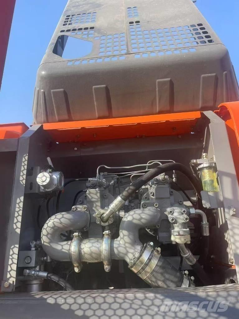 Hitachi ZX 350 Escavatori cingolati