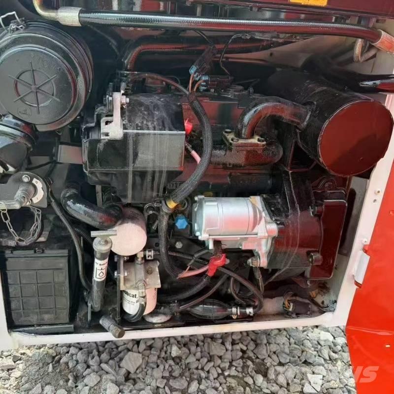 Bobcat s70 Mini Pale Gommate