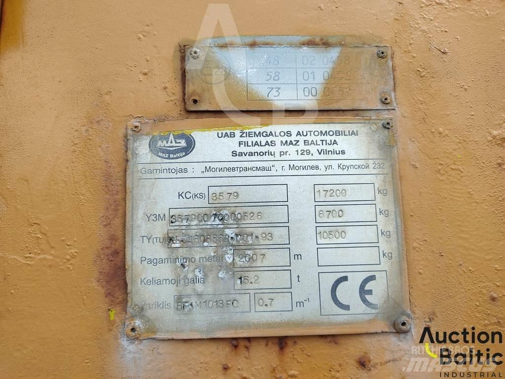 MAZ 533731 Gru per tutti i terreni