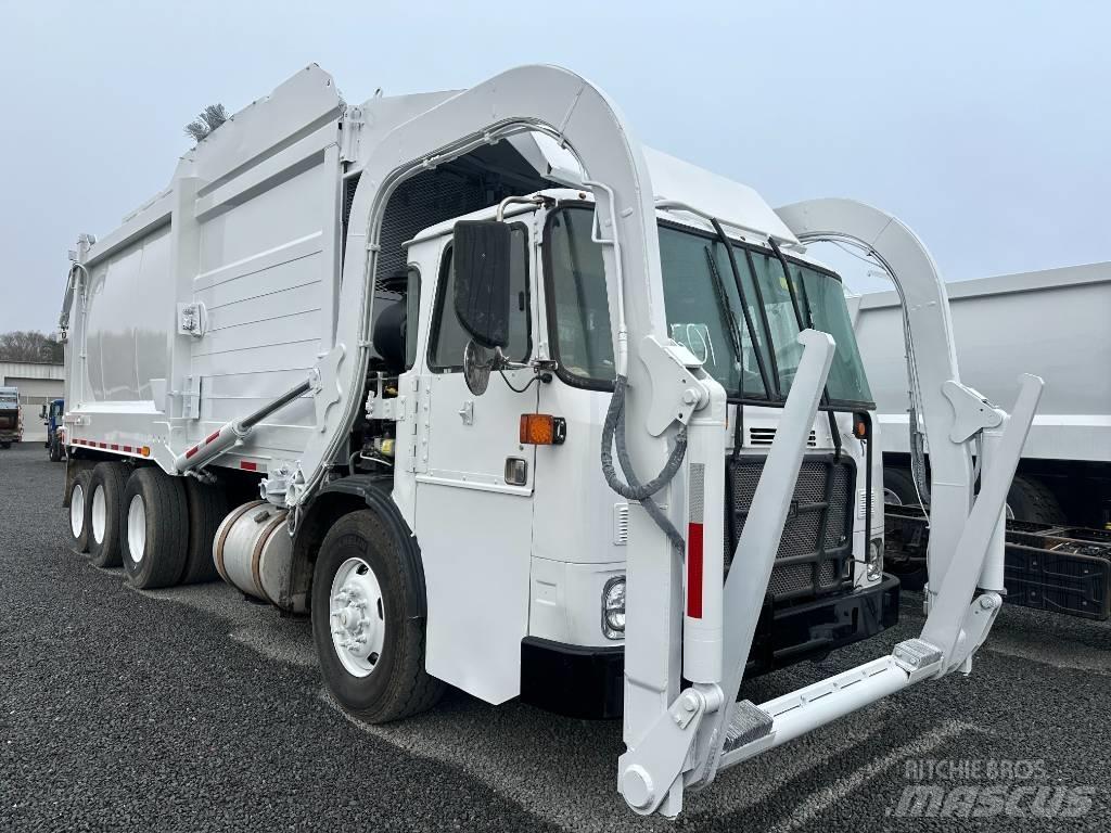 Autocar XPEDITOR Camion dei rifiuti