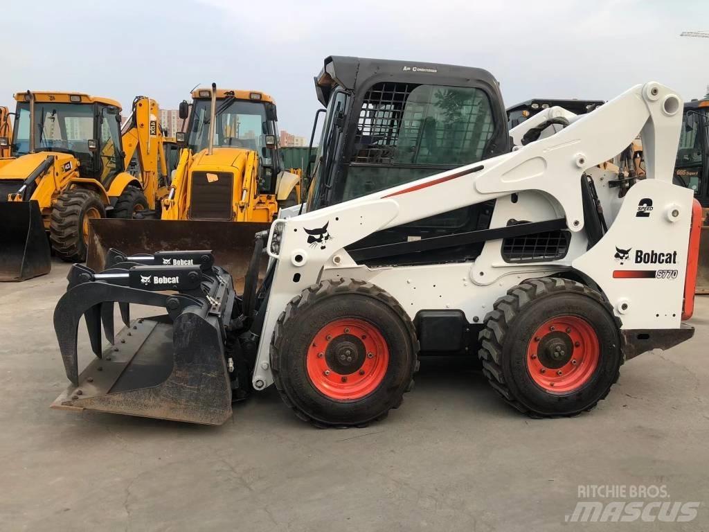 Bobcat S770 Mini Pale Gommate