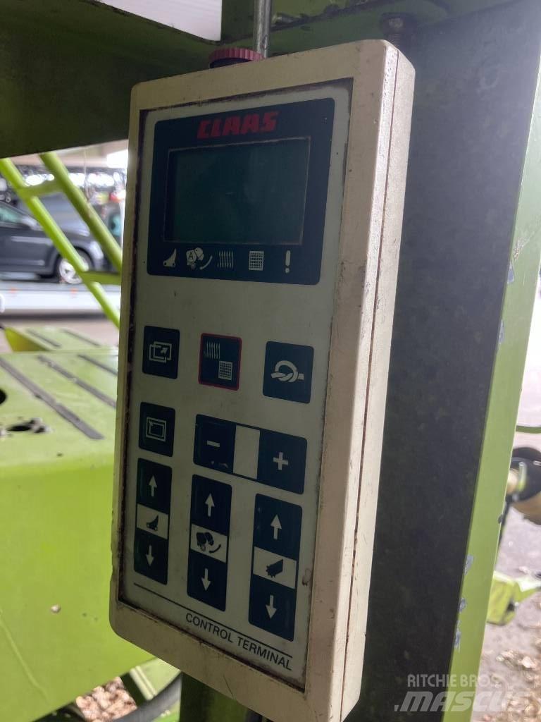 CLAAS Rollant 255 RC Rotopresse
