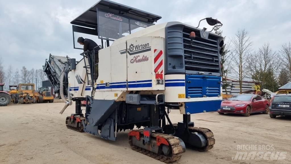 Wirtgen W210 Fresa a freddo per asfalto