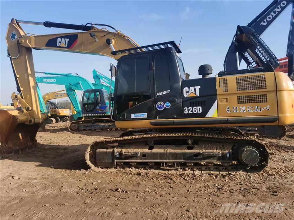 CAT 326D2 Escavatori cingolati