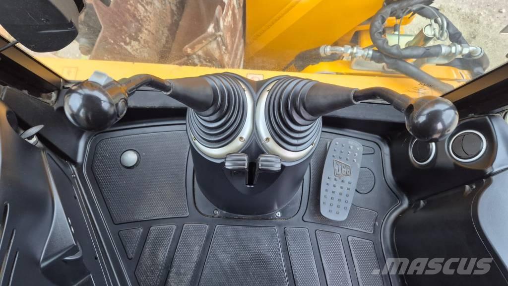JCB 4 CX Terne