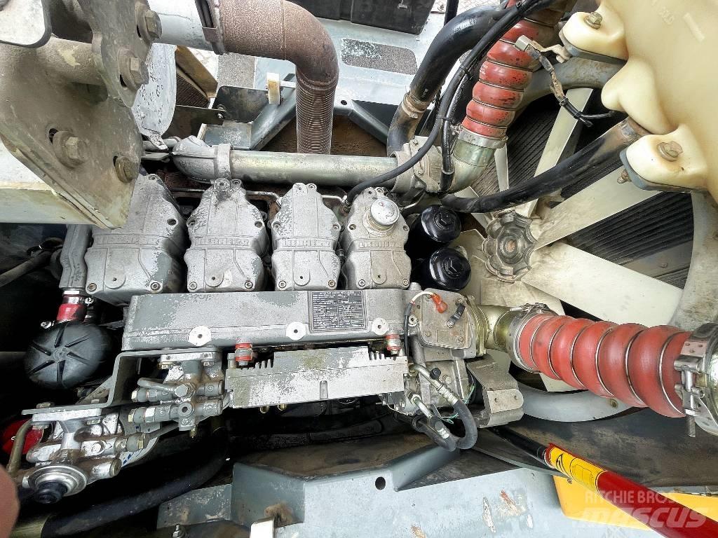 Liebherr L550 Pale gommate