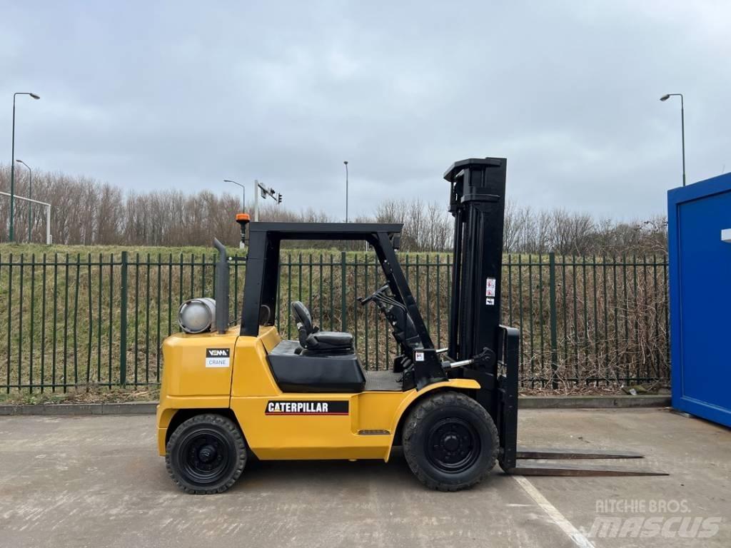 CAT GP 40 K L Carrelli elevatori GPL