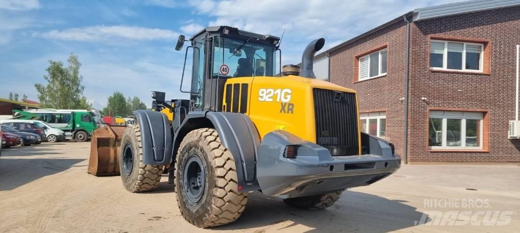 CASE 921 G XR Pale gommate