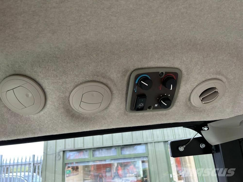 John Deere 4049 R Trattori compatti