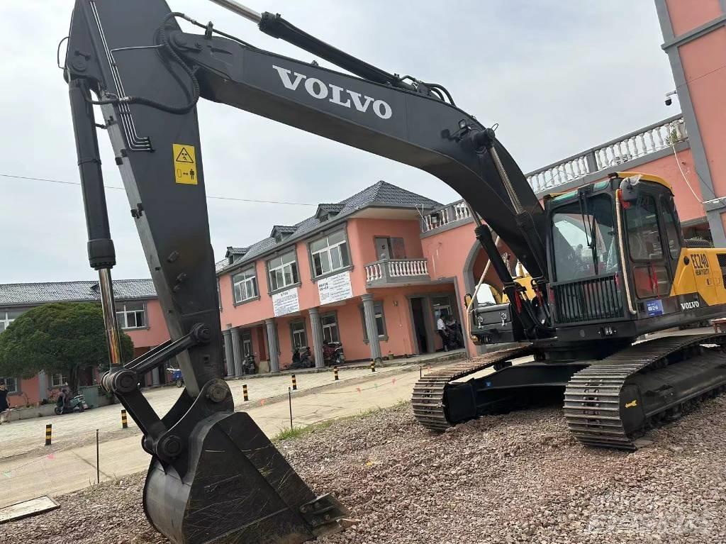Volvo EC 240 Escavatori cingolati